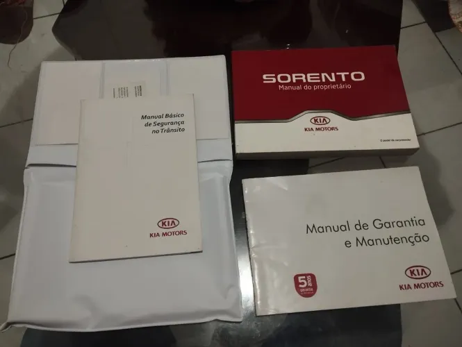 Manual do proprietário kia Soremto