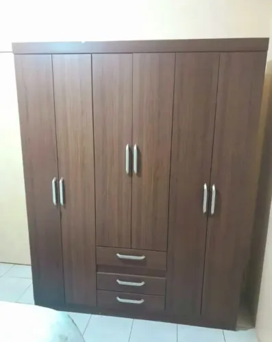 VENDO GUARDA ROUPA BALNEÁRIO CAMBORIÚ