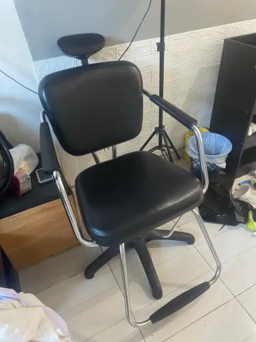 Cadeira barbeiro/cabeleireiro(a) DOMPEL 1.000 aceito cartão 