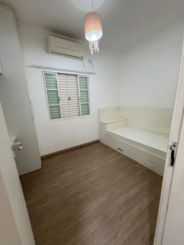 Alugo casa Arujá