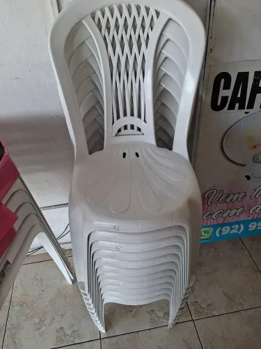 Cadeira Plástica