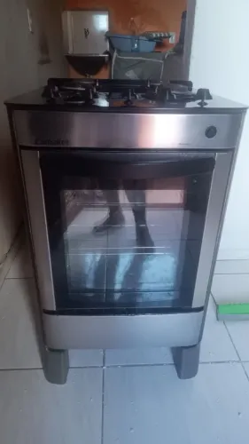 Fogão com avarias