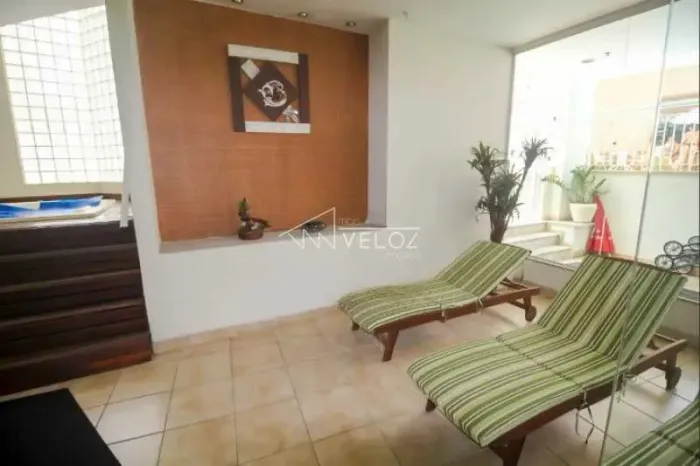Flat : / Residencial / Botafogo