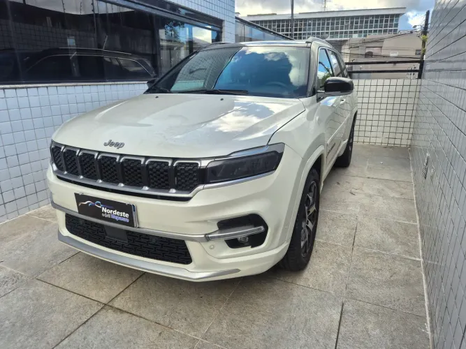 Jeep Commander Overland T270 1.3 TB Flex AUT 2022