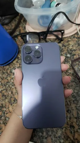 Iphone 14 pro Max roxo