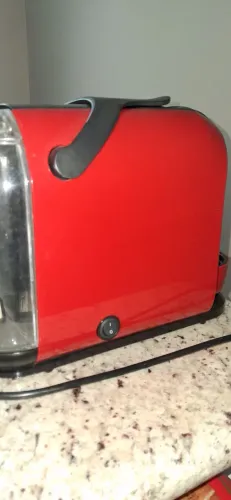Cafeteira três corações S24 Mimo