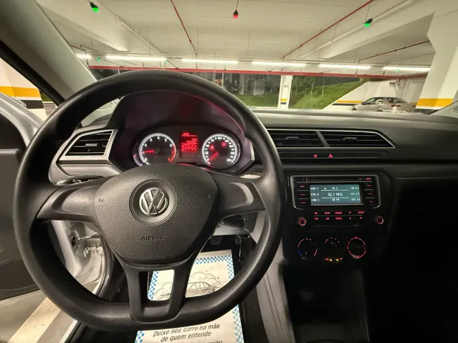 Volkswagen Voyage 1.0 Flex 12V 4P 2023