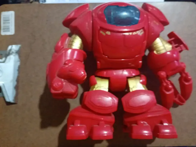 Boneco Hulk Buster Imaginext