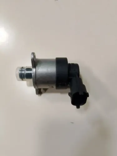 Estou vendendo flauta válvula reguladora e sensor delivery Volkswagen express