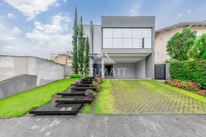 Casa com 3 suites à venda, 315 m² em Condominio Fechado - Blumenau/SC