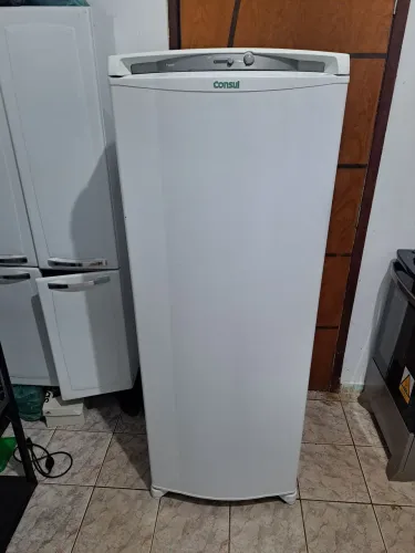 Freezer Consul vertical sete gavetas 