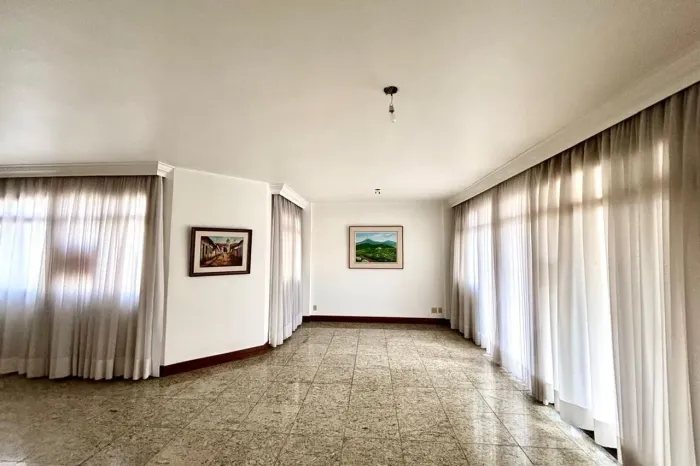Apartamento à Venda - Serra, 4 Quartos, 180 m2