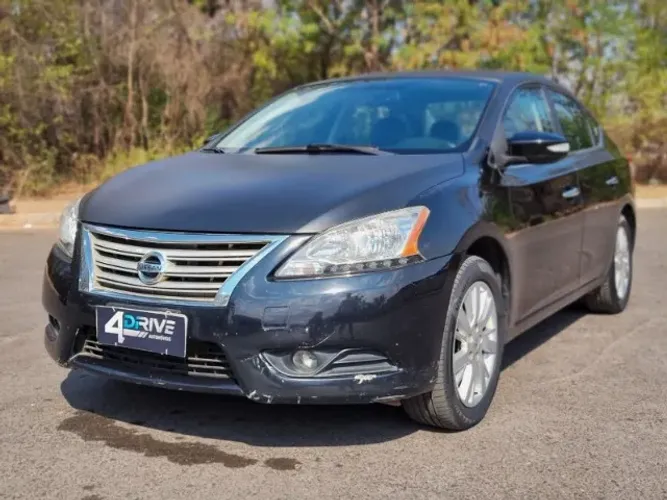 Nissan Sentra SL 2.0/ 2.0 Flex Fuel 16V Aut. 2015