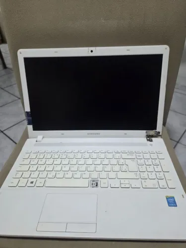 Samsung AtivBook 2 ( i5, 1TB e 8gb ram)