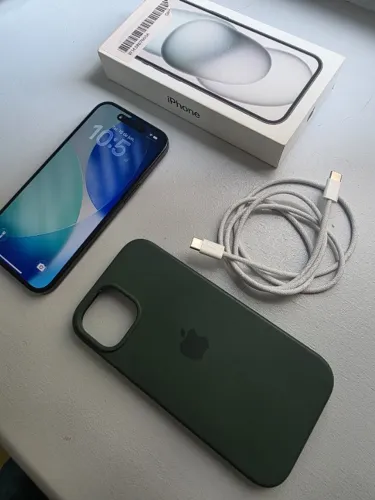 iPhone 15 128GB Preto - Excelente Estado Semi novo usado