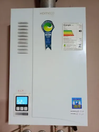 aquecedor a gás em funcionamento nao troco ( 22 litros komeco )