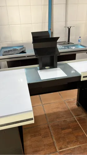 Check out 2,00 metros preto novo