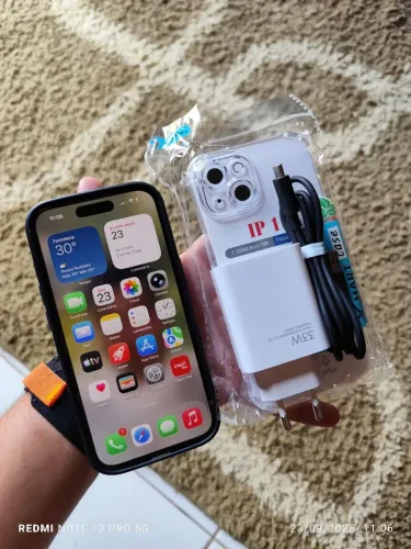 iPhone 15 Preto 128 GB