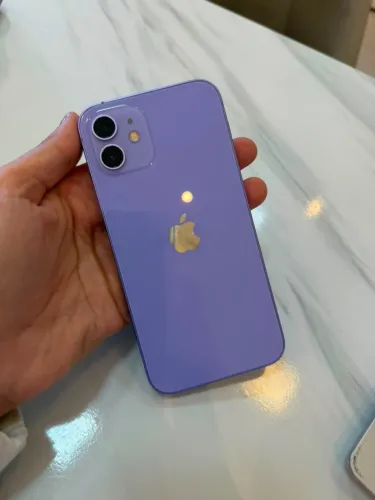 iPhone 12