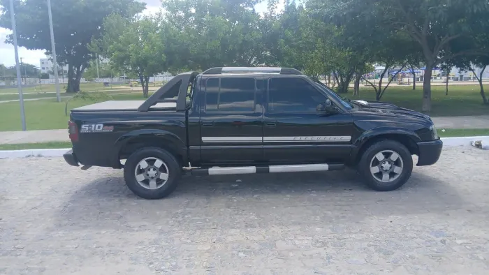 Chevrolet S10 Pick-up Exec. 2.8 4X4 CD TB Int.dies 2011