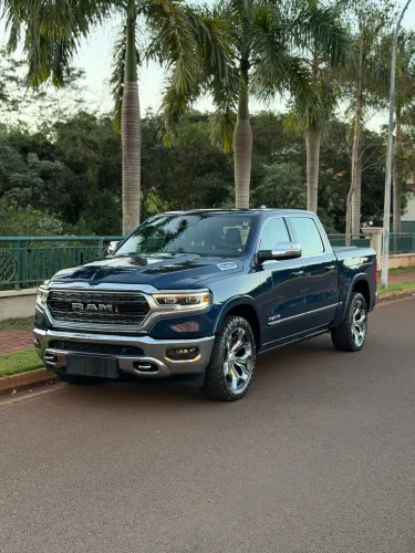 Ram 1500 Limited 5.7 CD 4X4 Aut. 2023