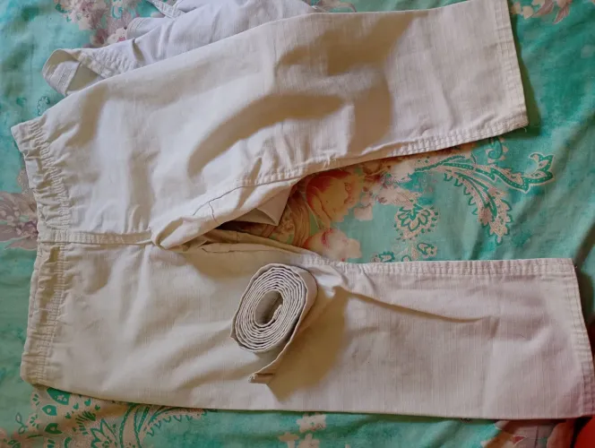 Kimono infantil