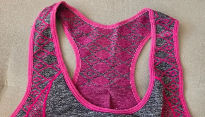 Top Fitness Nadador Cinza Mescla com Detalhes Rosa Pink