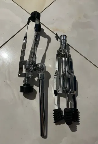 Vendo pé de caixa novo