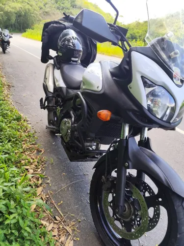 IPVA 26 vistoriado, sem débito .