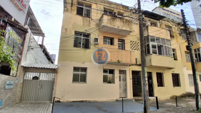 Locação de Apartamentos / Padrão na cidade de Fortaleza
