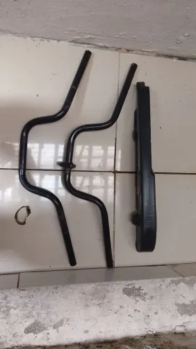 Vendo dois guidão e capa corrente mottu TVs