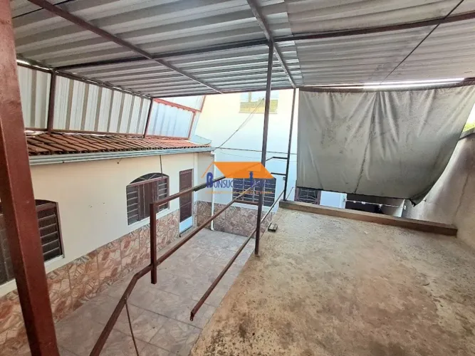casa de 2 quartos Bairro Campo Alegre em Belo Horizonte