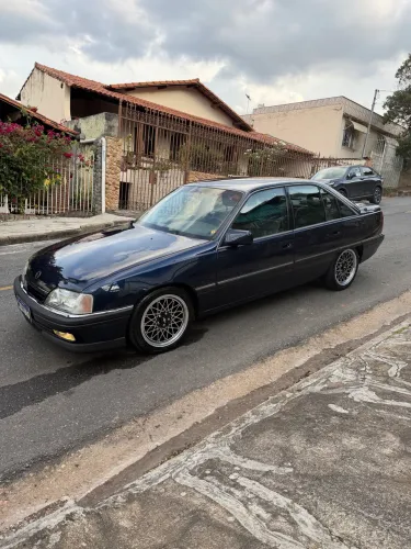 Chevrolet Omega GLS 2.2 / 2.0 (álcool) 1993