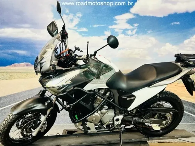 HONDA XL 700 Transalp - Branca /2014 28.799Km