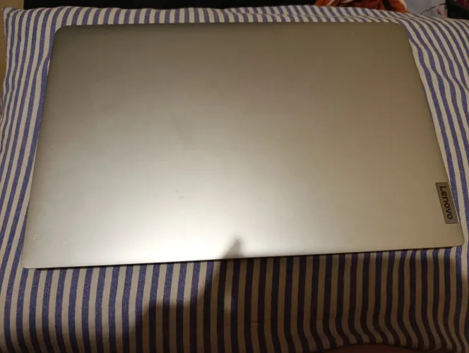 Notebook Lenovo IdeaPad 1 i5 8GB RAM SSD 512GB 15,6"