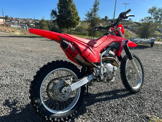 CRF 250 f 2025 e carretinha
