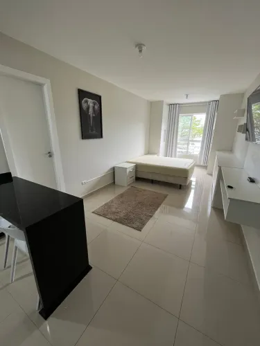 Studio mobiliado