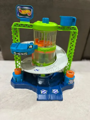 Pista Hot Wheels City - Lava Rápido Mega Tower