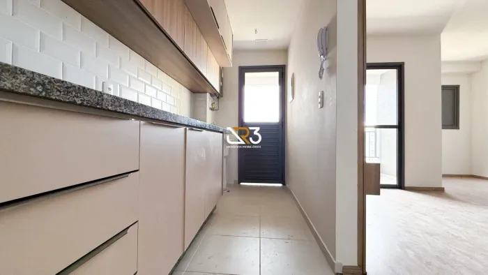Malibu | Apartamento para locação com 2 dormitórios, 64 m² e 1 vaga | Aurora | Londrina