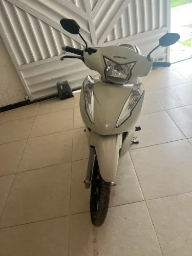 Honda Biz 125, ano 2024
