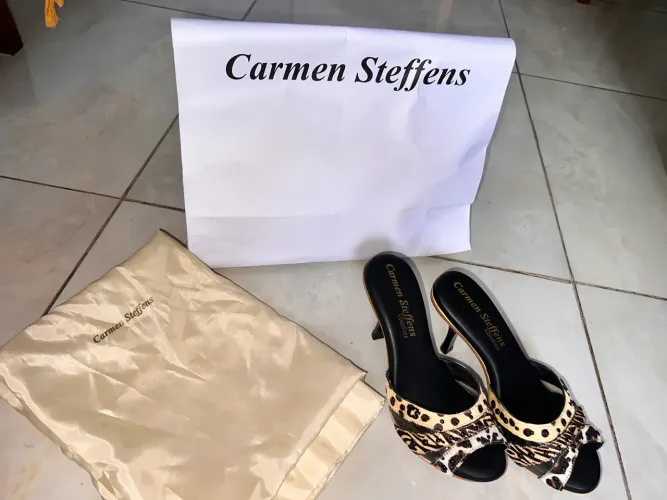Tamanco Carmen Steffens : salto animal print