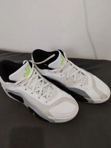 Tênis JT Michel Jordan Nike