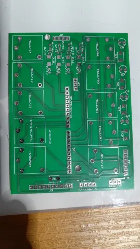 Placa de Relés Automotiva PCB Virgem para Módulo de Relés e Potência Automotiva