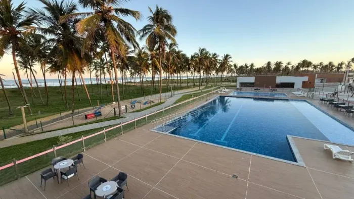 Excelente oportunidade de Terreno à venda em condomínio com acesso à praia!!!