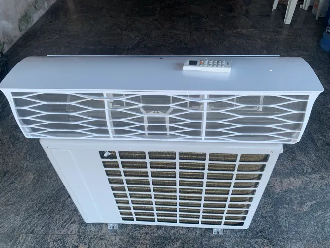 LG 22000 btus inverter