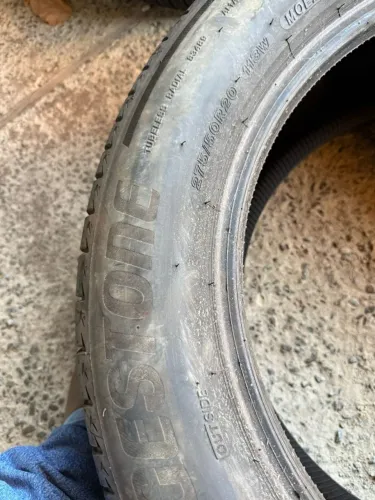 Pneu 275/50/20 Runflat 95 % vida útil