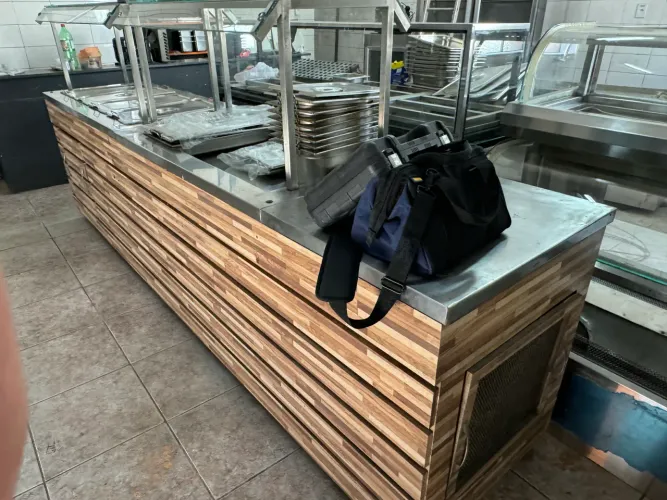 Buffet quente e frio vendo urgente!