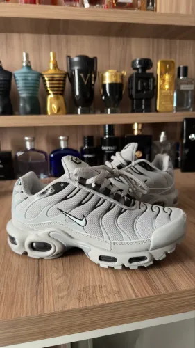 Tênis Nike Tn - Linha Premium / Perfeito TAM 35