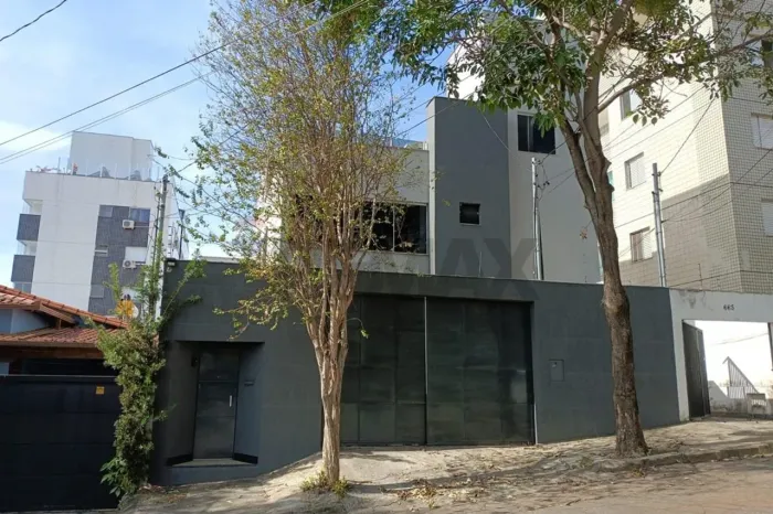 CASA PARA LOCAÇÃO NO BAIRRO CASTELO BELO HORIZONTE/MG