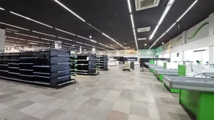 Ponto Comercial/Loja para Aluguel no Centro com Área de 5761 m² disponíveis